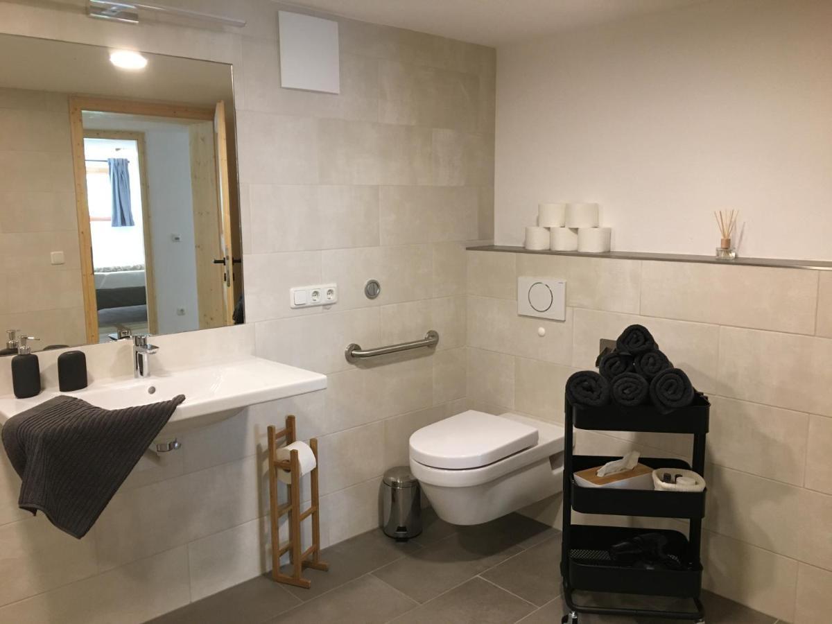 Ferienwohnung Stoablick - Barrierefrei Mit Bergblick Bad Goisern Exterior foto